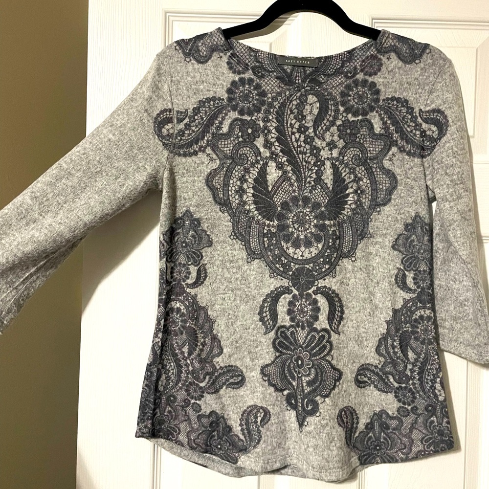Suzy Shier Quarter Sleeved Blouse